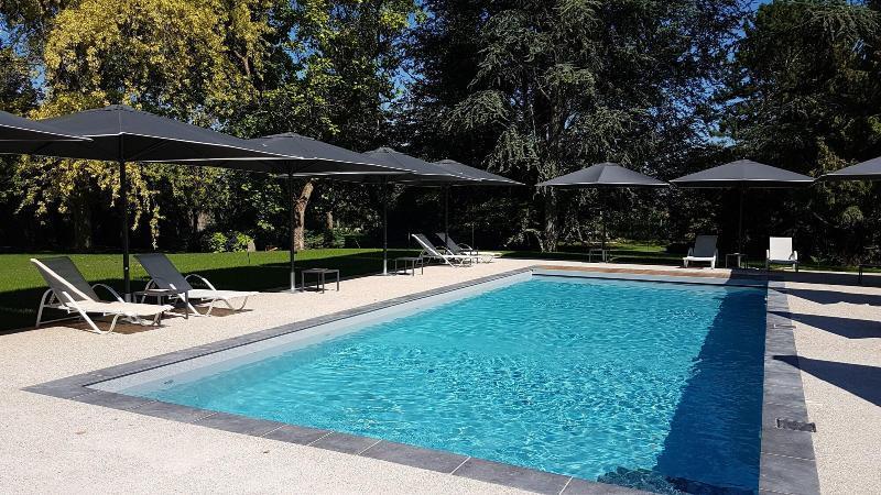 Aux Deux Clefs Hostellerie Groff Бисайм Экстерьер фото